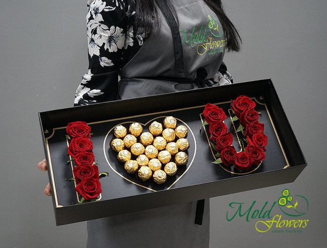 Чёрная коробка с розами "I Love You" c ferrero rocher Фото